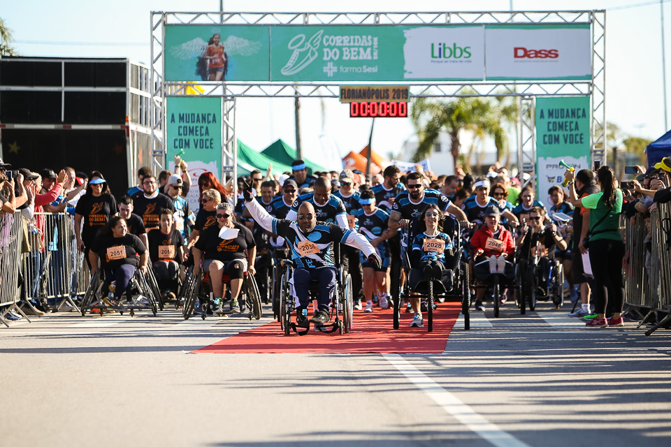 Corrida do Bem reúne 1,8 mil atletas na Capital e beneficia ações sociais