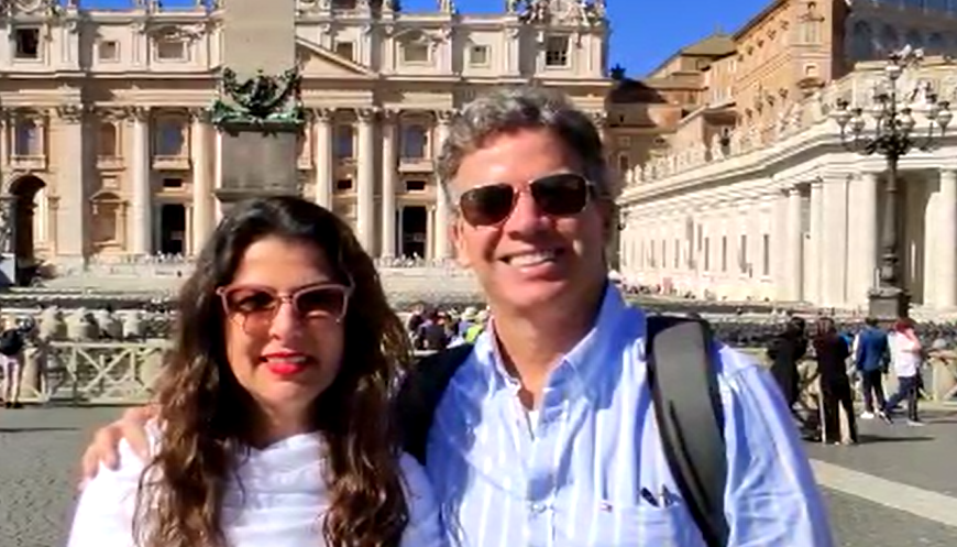 Fundadores da Comunidade Abbá, Pai chegam a Roma