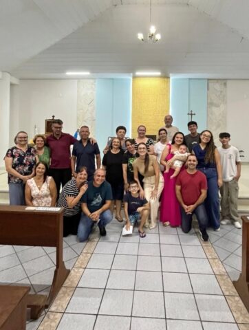 Bernardo Junior destaca o louvor e a ação do Espírito Santo em encontro do Grupo Divina Misericórdia